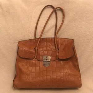 Patricia Nash, shoulder bag.